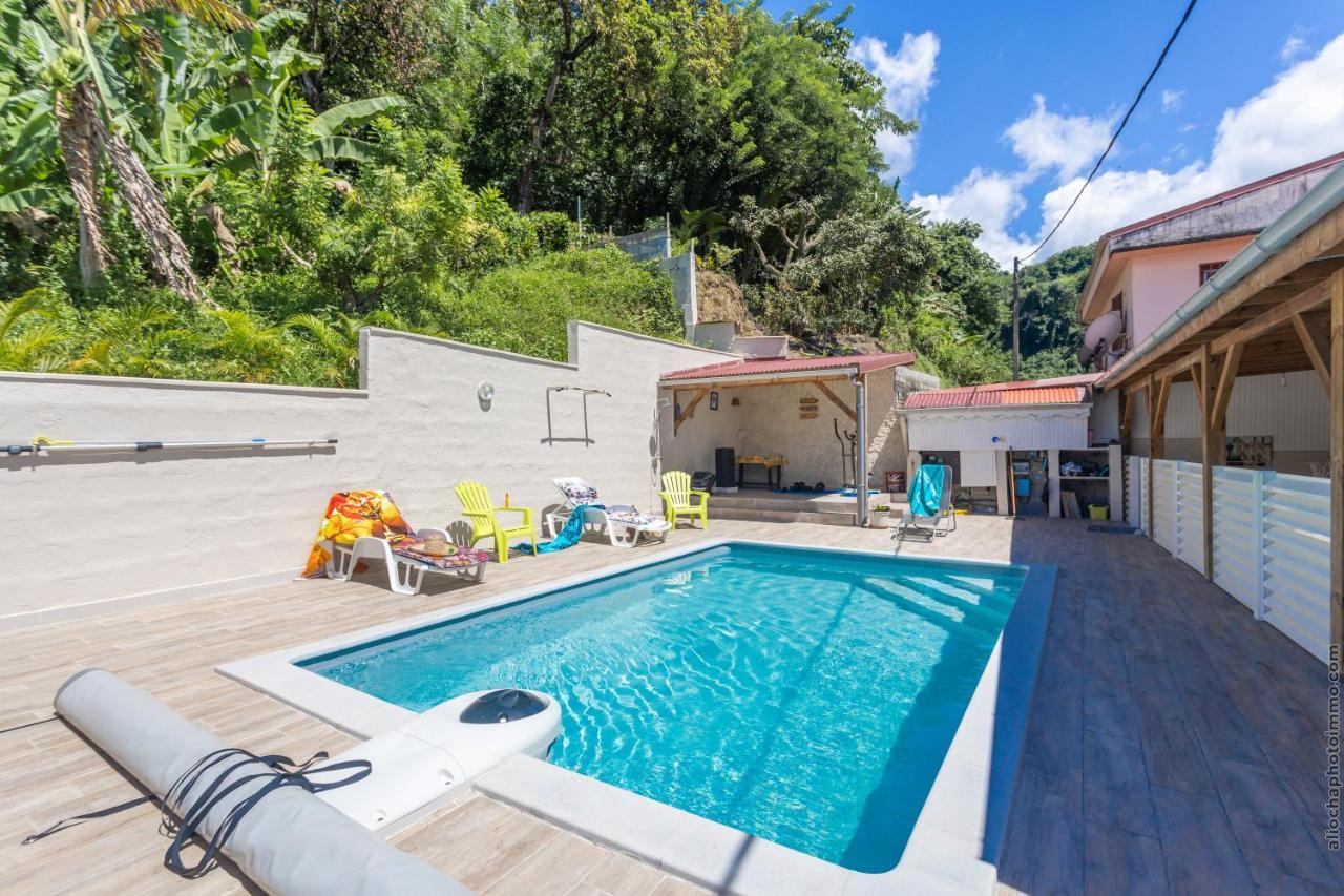 Heliconia - Appt Avec Piscine Partagee Apartment Saint-Pierre Екстериор снимка
